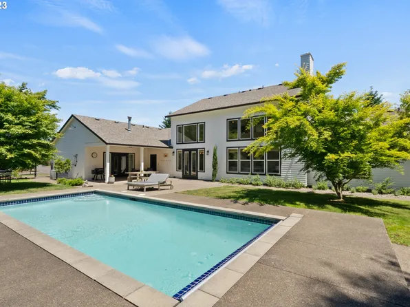 16780 SE Van Zyl Dr, Damascus, OR 97089