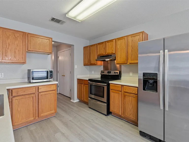 13413 Constellation Dr — Photo 7