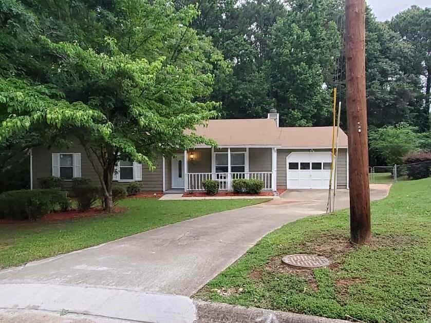 1st image of 498 Jaywood Ct