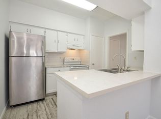 2475 Underwood St APT 391, Houston, TX 77030