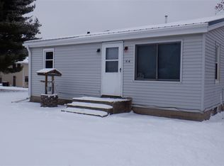 914 Olson St, Shawano, WI 54166