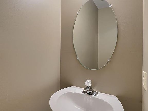 4th image of 211 September Way