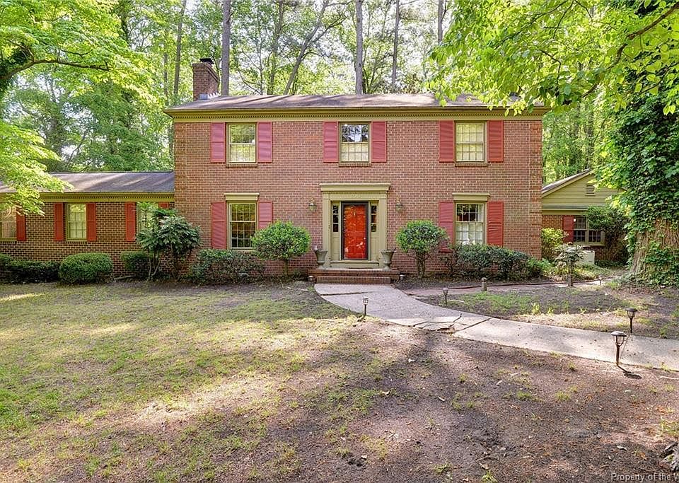 1st image of 100 Sherwood Dr