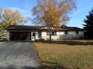 N7721 Carimaunee Dr, Portage, WI 53901