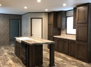 502 NW 10th St, Andrews, TX 79714