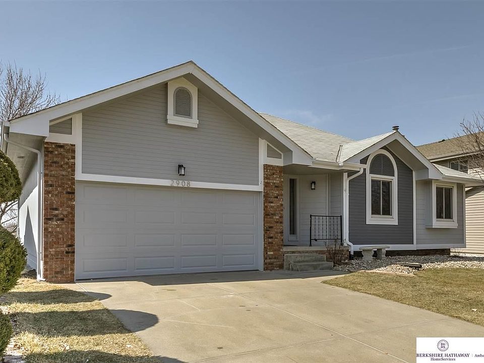 1st image of 2908 N 151st St