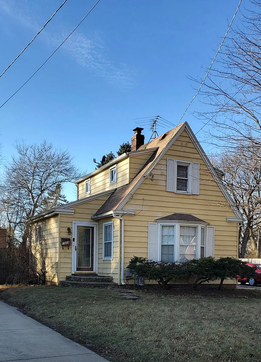 1608 Virginia Ave photo 1