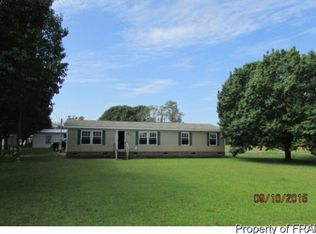 29 Covington Farm Rd, Saint Pauls, NC 28384