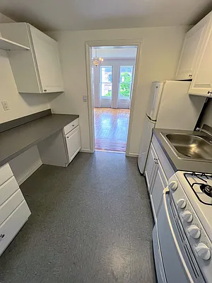 Rented by R New York | media 51