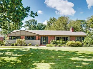 6213 Kenwood Hills Dr, Cincinnati, OH 45227