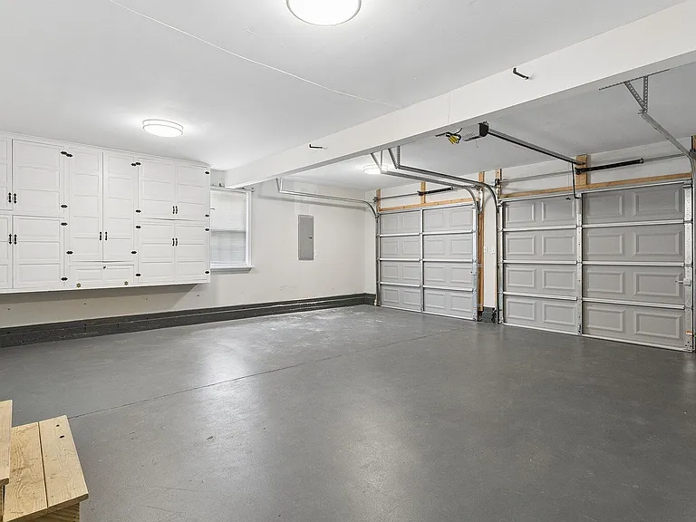 127 Bell Ave — Photo 29