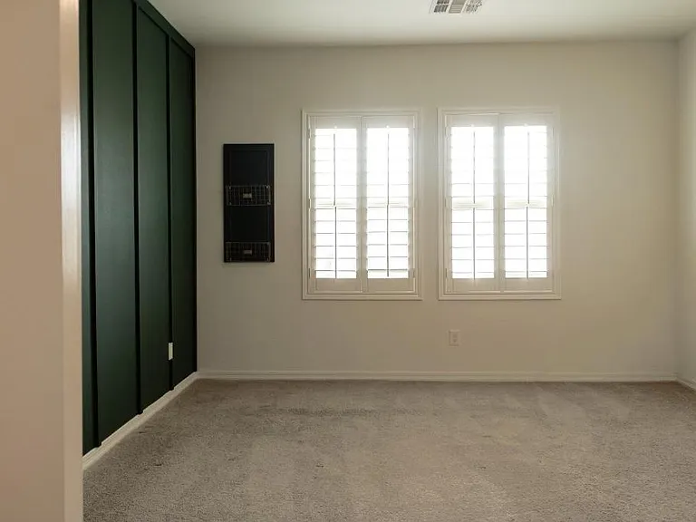4590 W Foldwing Dr — Photo 7