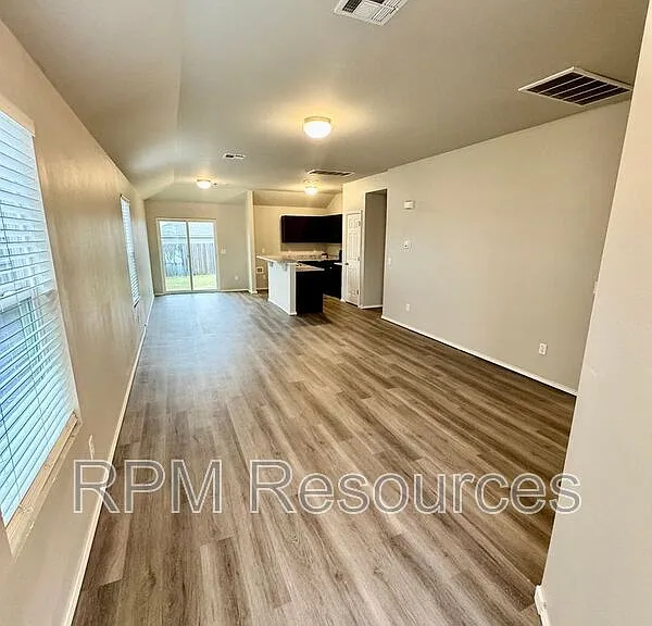 11728 Jude Way — Photo 5
