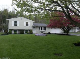 5946 Chapel Rd, Madison, OH 44057