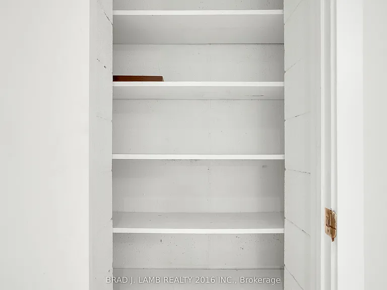 75 Marshall St #LOWER — Photo 24