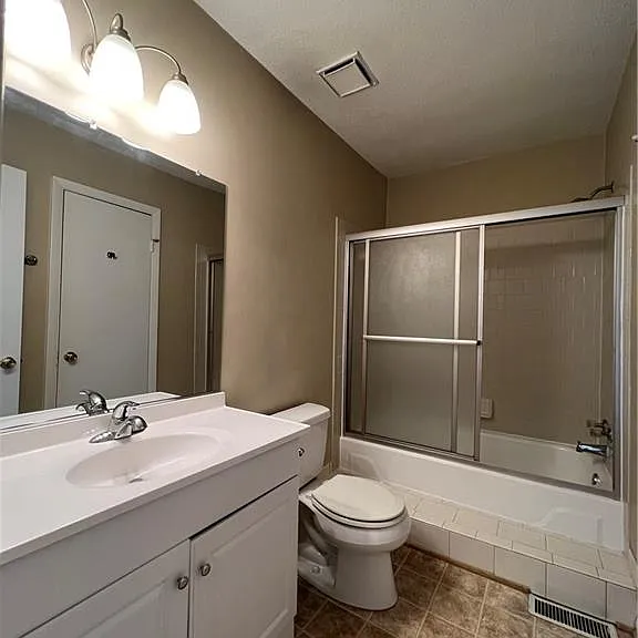 4396 Silverleaf Dr #1 — Photo 13
