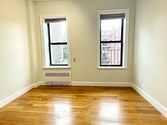 5th image of 219 W 16th St APT 4A