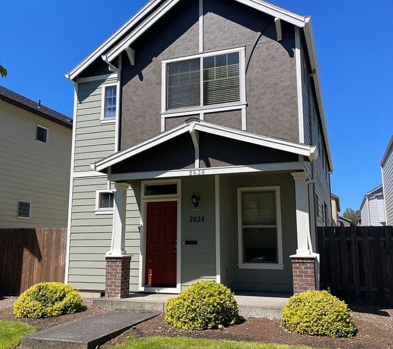 1st image of 2638 NE 88th Pl