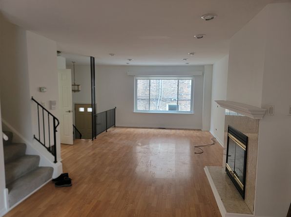 2907 W Argyle St APT D