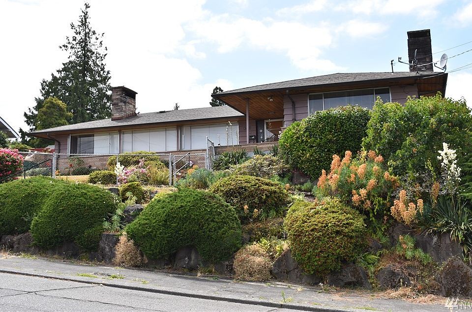 1st image of 9745 62nd Ave S