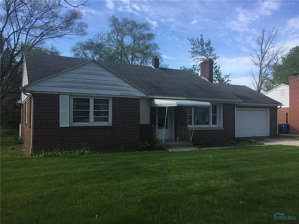 1st image of 905 Lambert Dr
