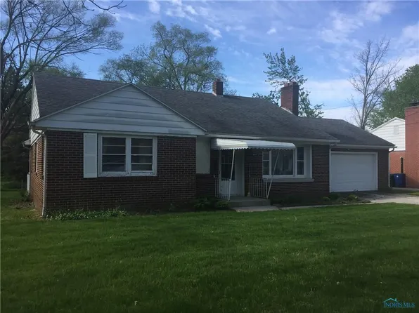 905 Lambert Dr, Bowling Green, OH 43402