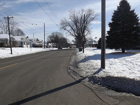 5th image of 1519 Watervliet Ave