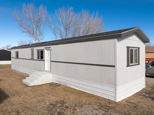 12 Trail Ln, Vaughn, MT 59487