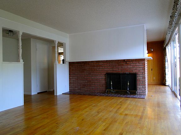 4th image of 5419 Via Del Valle