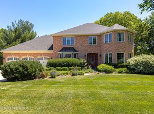 4N015 Arbor Creek Rd, St Charles, IL 60175
