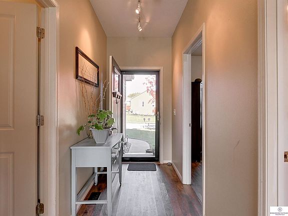 3rd image of 14281 Redick Ave