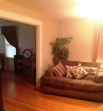 3rd image of 112 Charles Ave