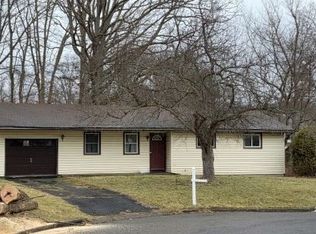 800 Audrey Ct, Endicott, NY 13760