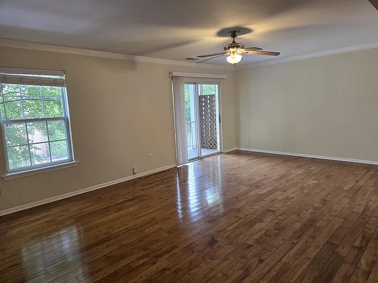 119 Vista Dr — Photo 3