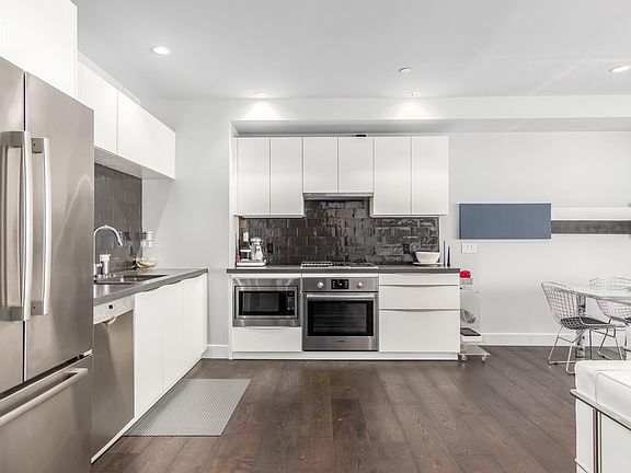 5th image of 4422 N 75th St Unit 6012