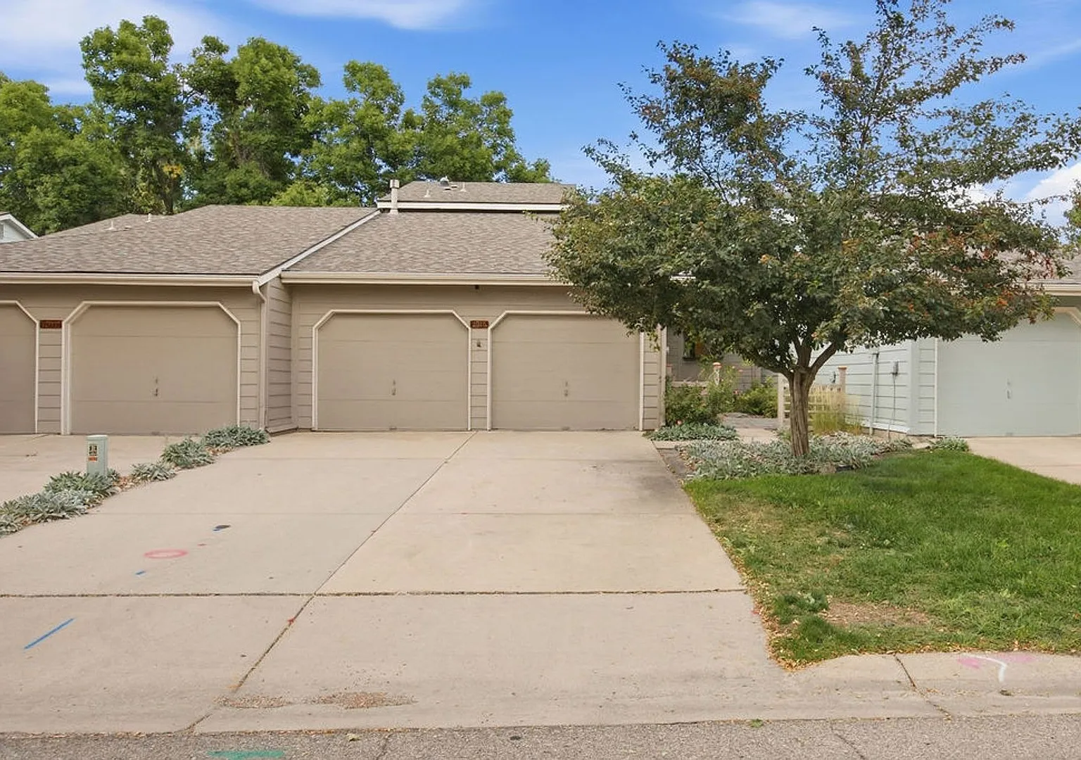 3 Bedroom Townhome near Warren Lake — Photo 1