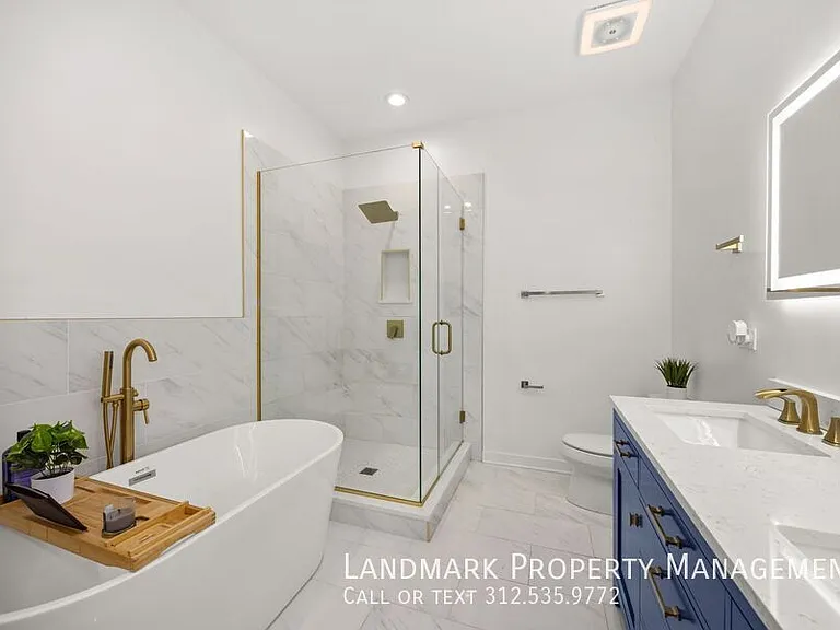 838 E 45th St — Photo 18