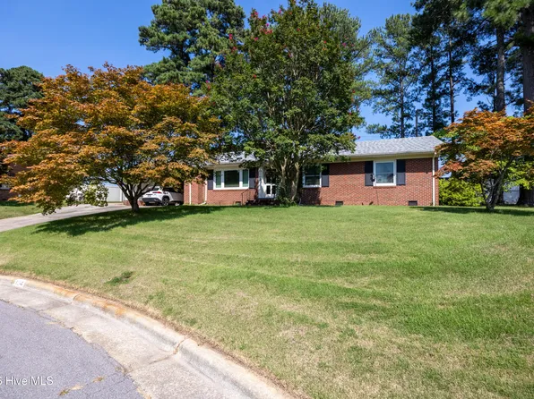 104 Stark Circle N, Wilson, NC 27893