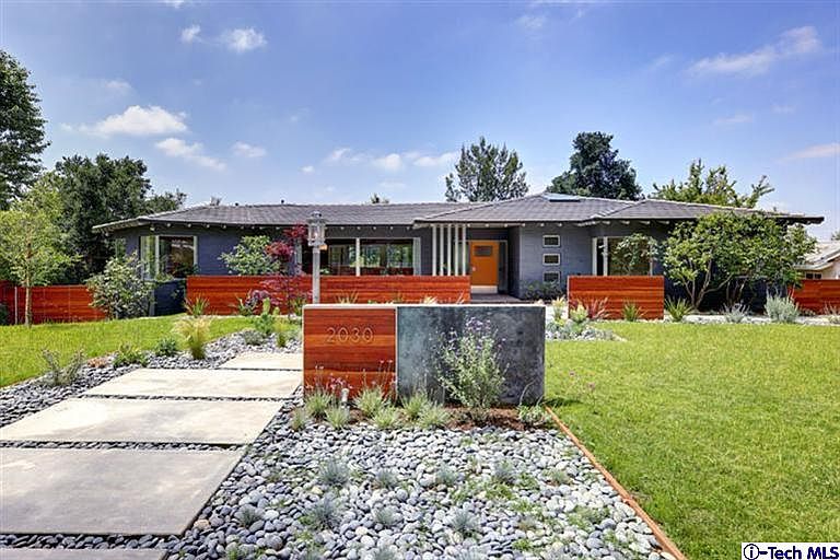 1st image of 2030 Pinecrest Dr