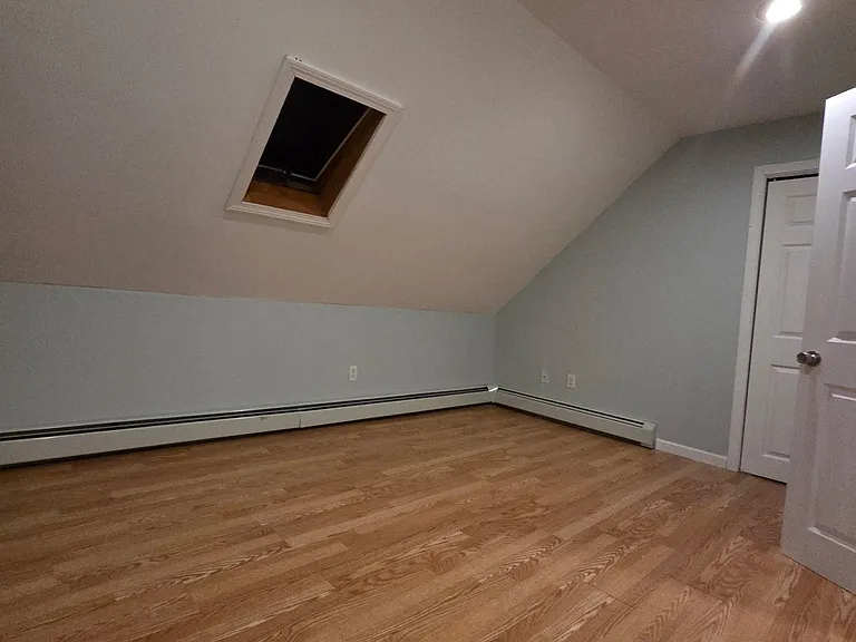152 Washington St #3 — Photo 4