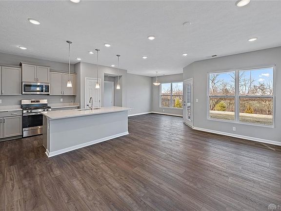5th image of 1695 Glade Valley Dr #154
