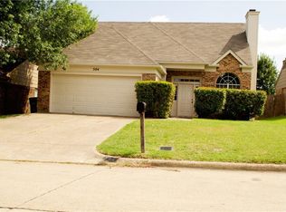 504 Lemon Dr, Arlington, TX 76018