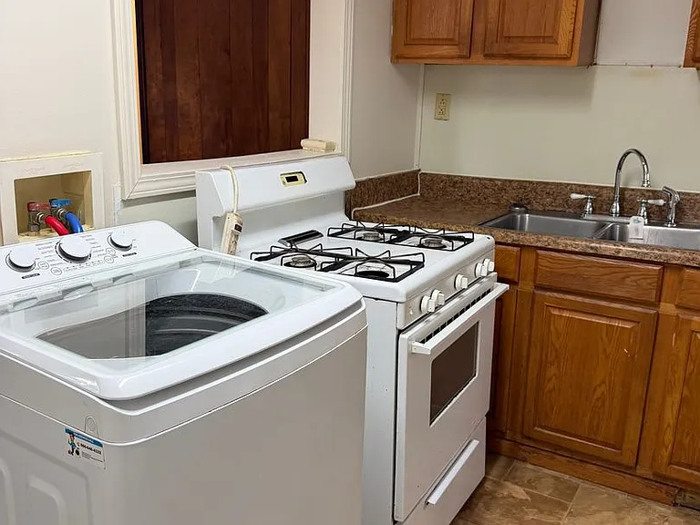 207 S Hays Ave — Photo 11