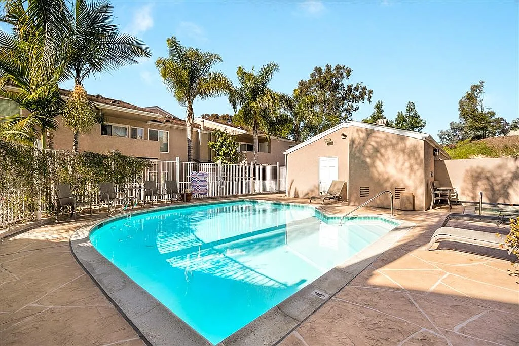 10066 Maya Linda Rd UNIT 2207 — Photo 2