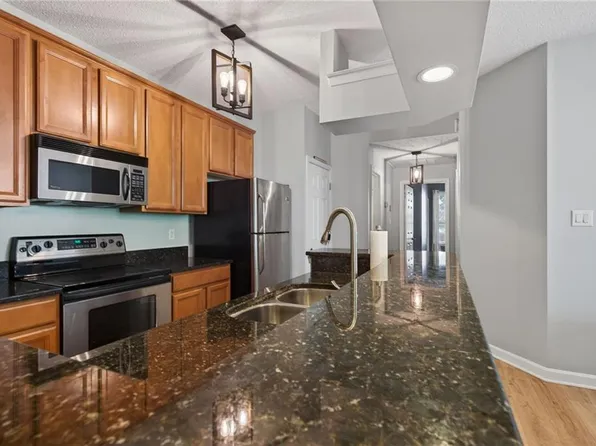 3204 Jade Ct APT 104, Virginia Beach, VA 23451