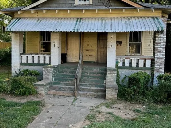 384 Hopkins St SW, Atlanta, GA 30310
