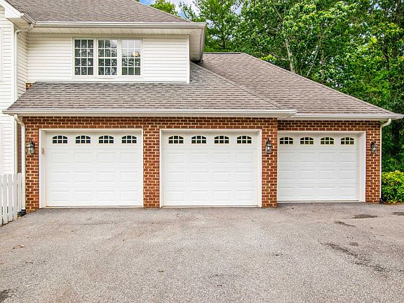 5th image of 2145 Lubna Dr