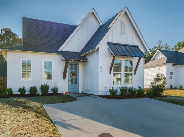 (undisclosed Address), Opelika, AL 36801