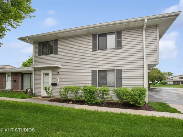 225 Covehill Ct #225, Schaumburg, IL 60194