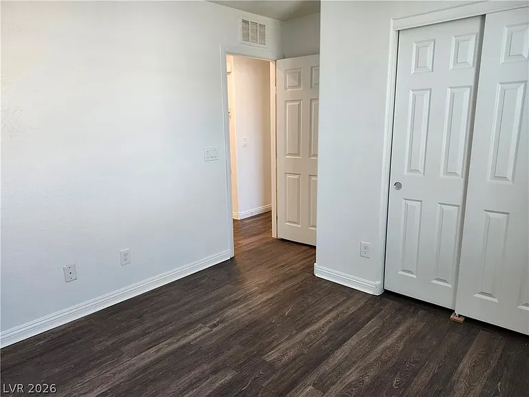 4547 Pencester St — Photo 14